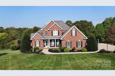 2400 Carriage Lane, Lincolnton, NC 28092 - Photo 1