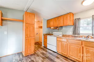 5061 Pecan Dr, Shelby, NC 28152 - Photo 5