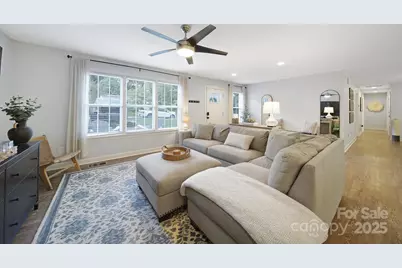 3734 Dunwoody Drive, Charlotte, NC 28215 - Photo 7