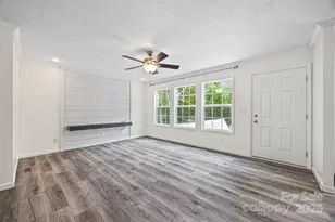 2025 Kisatchie Dr, Hickory Grove, SC 29717 - Photo 5