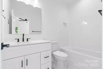 3960 Hager Drive, Charlotte, NC 28208 - Photo 15