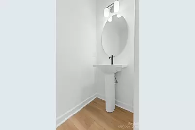 3956 Hager Drive, Charlotte, NC 28208 - Photo 9