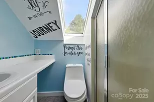 31 Abbott Moore Rd, Clyde, NC 28721 - Photo 9