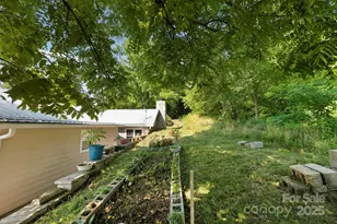 31 Abbott Moore Rd, Clyde, NC 28721 - Photo 27