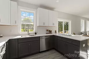 3008 Cricketeer Dr, Charlotte, NC 28216 - Photo 23