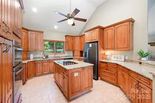 181 Stillwater Rd, Troutman, NC 28166 - Photo 5