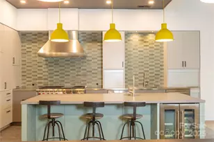 386 Squirrel Ln, Clover, SC 29710 - Photo 9