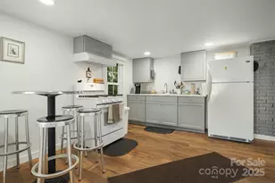 456 Maney Br Rd, Burnsville, NC 28714 - Photo 9