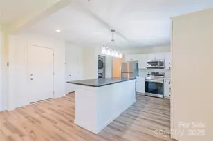 506 E Marion St, Shelby, NC 28150 - Photo 7