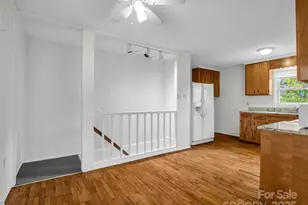 6 Beech St, Black Mountain, NC 28711 - Photo 11