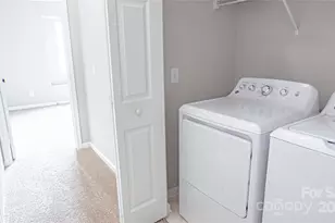 9105 Exbury Ct, Charlotte, NC 28269 - Photo 17