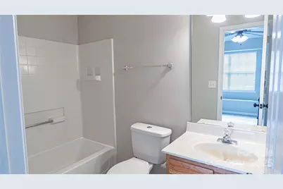 9105 Exbury Court, Charlotte, NC 28269 - Photo 19