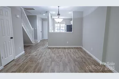 9105 Exbury Court, Charlotte, NC 28269 - Photo 11