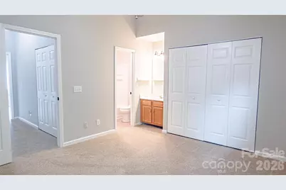 9105 Exbury Court, Charlotte, NC 28269 - Photo 17