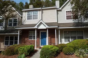 9105 Exbury Ct, Charlotte, NC 28269 - Photo 1