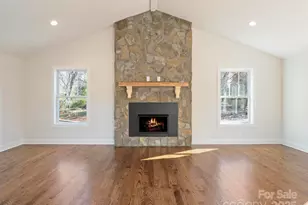 100 Gilbert Rd, Columbus, NC 28722 - Photo 5