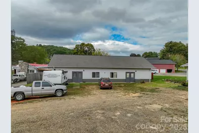 505 E Main Street, Burnsville, NC 28714 - Photo 9