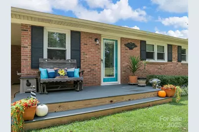 12 Lister Road, Taylors, SC 29687 - Photo 5