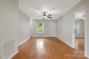 1 Red Clover Dr, Candler, NC 28715 - Photo 5