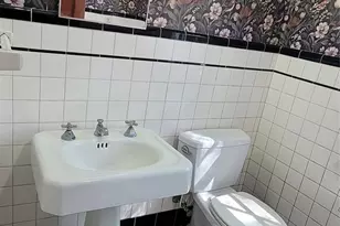 724 W Warren St, Shelby, NC 28150 - Photo 29