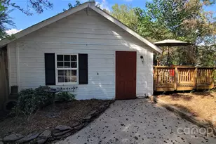 724 W Warren St, Shelby, NC 28150 - Photo 41