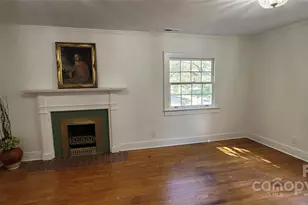 724 W Warren St, Shelby, NC 28150 - Photo 31