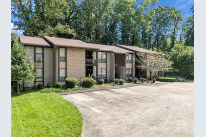 333 W Lake Avenue, Hendersonville, NC 28739 - Photo 1