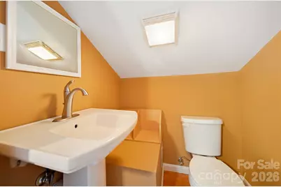 609 2nd Street NE, Hickory, NC 28601 - Photo 15