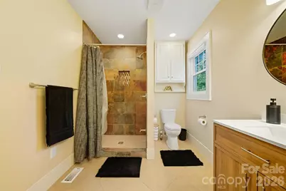 609 2nd Street NE, Hickory, NC 28601 - Photo 33