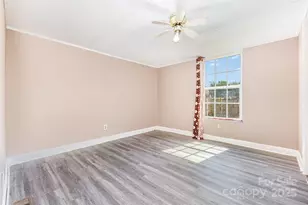 364 Paraham Road S, York, SC 29745 - Photo 15