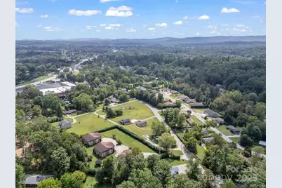 45 Indian River Road, Hendersonville, NC 28791 - Photo 17