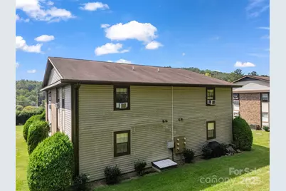 45 Indian River Road, Hendersonville, NC 28791 - Photo 7