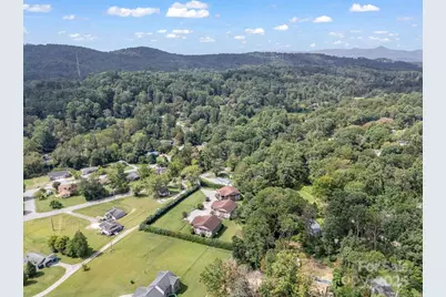 45 Indian River Road, Hendersonville, NC 28791 - Photo 15