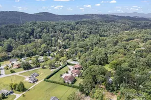 45 Indian River Rd, Hendersonville, NC 28791 - Photo 15