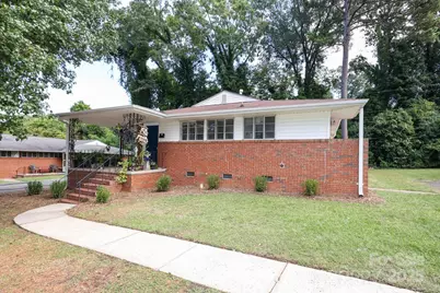 1424 Wembley Drive, Charlotte, NC 28205 - Photo 11