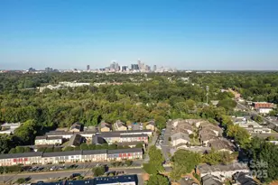 1424 Wembley Dr, Charlotte, NC 28205 - Photo 15