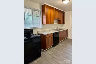 1424 Wembley Drive, Charlotte, NC 28205 - Photo 29