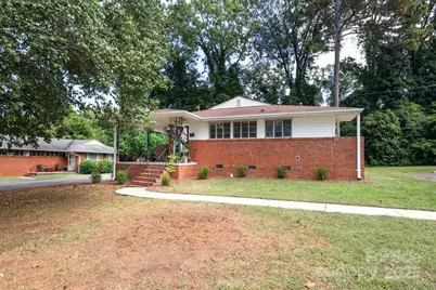 1424 Wembley Drive, Charlotte, NC 28205 - Photo 13