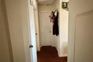 1424 Wembley Dr, Charlotte, NC 28205 - Photo 43