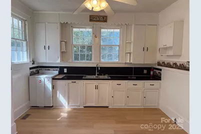 606 W Church Street W, Kershaw, SC 29067 - Photo 13