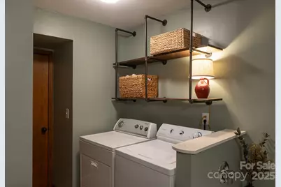 70 N Garden Court, Fletcher, NC 28732 - Photo 35