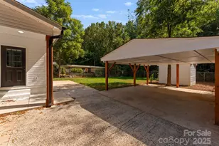 2900 Enfield Rd, Charlotte, NC 28205 - Photo 25