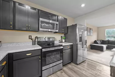 6233 Cutwater Circle, Charlotte, NC 28269 - Photo 9