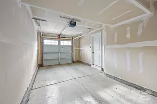 6233 Cutwater Cir, Charlotte, NC 28269 - Photo 37