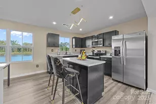 6233 Cutwater Cir, Charlotte, NC 28269 - Photo 7