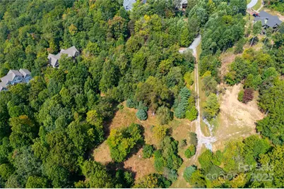 1043 Somersby Parkway, Hendersonville, NC 28739 - Photo 15