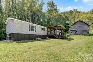 356 Joe Payne Rd, Marshall, NC 28753 - Photo 33