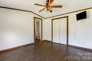 356 Joe Payne Rd, Marshall, NC 28753 - Photo 37