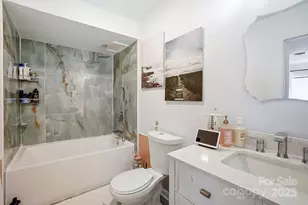 4816 Spring Lake Dr, Charlotte, NC 28212 - Photo 15