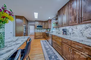 16 Dynasty Ln, Candler, NC 28715 - Photo 17